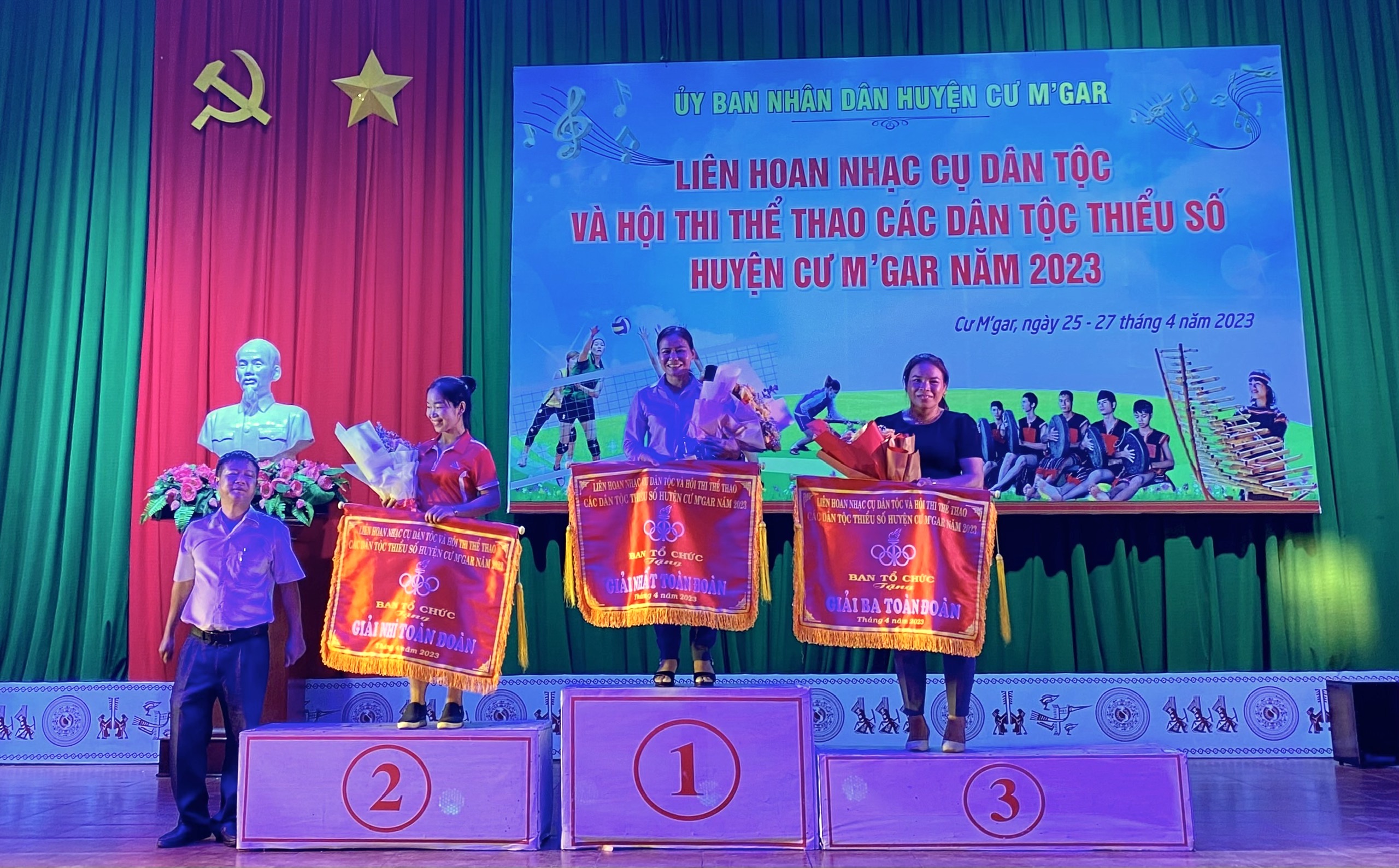 Huyện Cư M’gar bế mạc Liên hoan nhạc cụ dân tộc và Hội thi thể thao các dân tộc thiểu số huyện Cư M’gar năm 2023