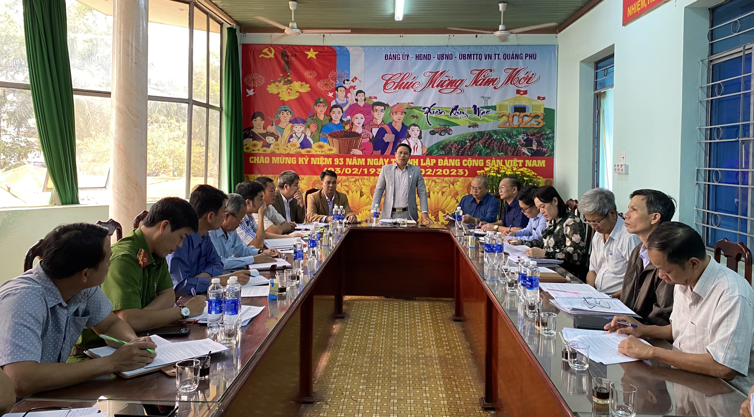 Đoàn công tác của UBND huyện Čư M'gar làm việc với UBND thị trấn Ea Pốk và Quảng Phú 